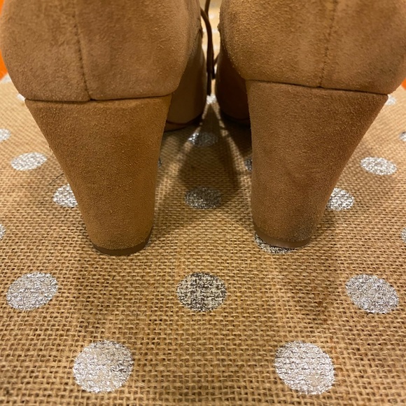 BCBG Beige Block Heel Tie Booties - Picture 4 of 5
